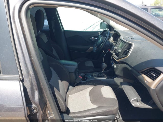 1C4PJLCB9JD544467 Jeep Cherokee Latitude Fwd