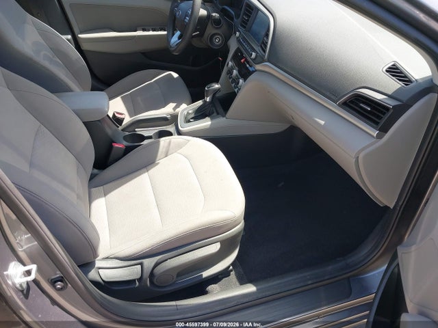 Продаж на аукціоні авто 2020 Hyundai Elantra Sel, vin: 5NPD84LF5LH515066, номер лоту: 45597399