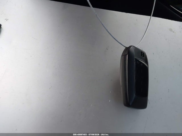 JTDACAAU6R3031283 Toyota PRIUS XLE