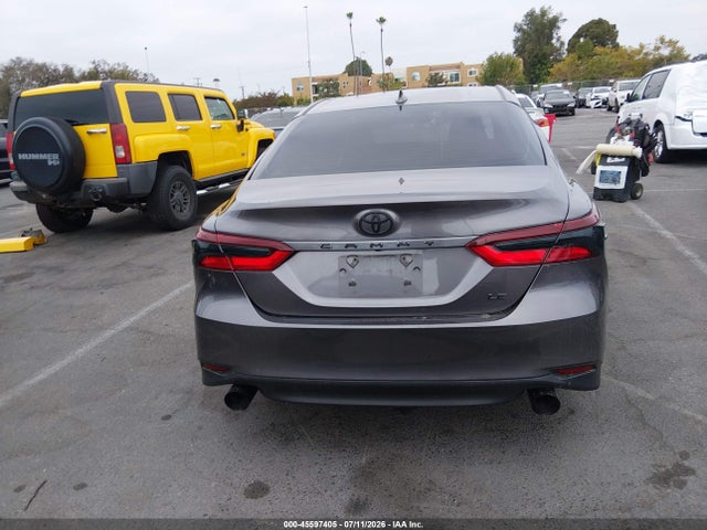 4T1C11AK8NU618825 Toyota CAMRY LE