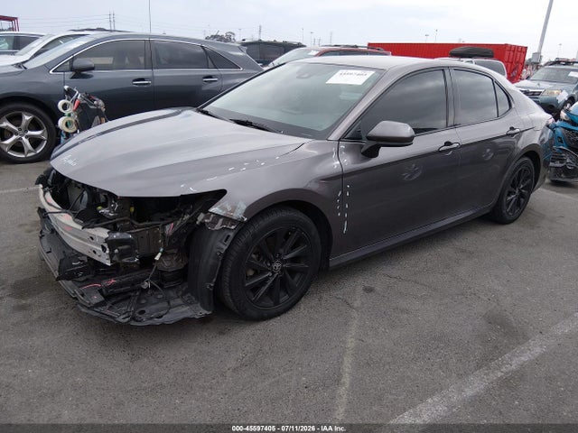 4T1C11AK8NU618825 Toyota CAMRY LE
