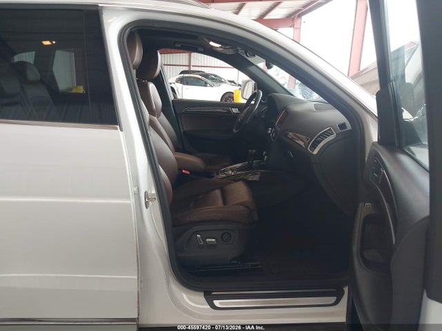 Audi Q5 2.0t Premium 2016 WA1L2AFP7GA025834 Image 5