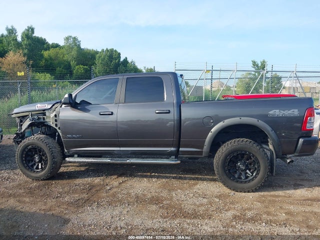 45597454 :رقم المزاد ، 3C6UR5DJ7KG697731 vin ، 2019 Ram 2500 Big Horn  4x4 6'4 Box مزاد بيع