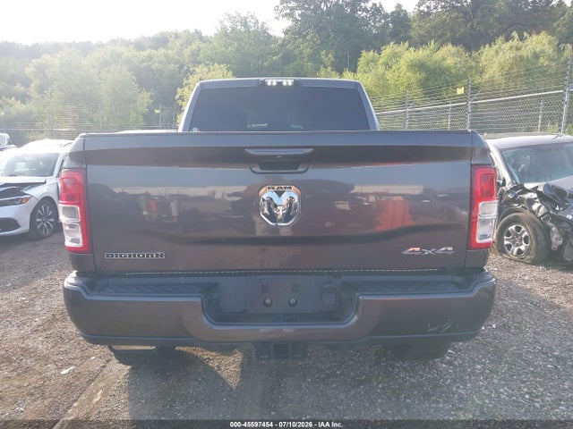 45597454 :رقم المزاد ، 3C6UR5DJ7KG697731 vin ، 2019 Ram 2500 Big Horn  4x4 6'4 Box مزاد بيع