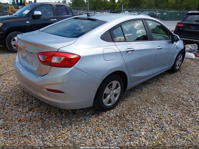 1G1BC5SM1H7211006 Chevrolet Cruze Ls Auto