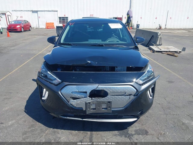 KMHC75LJ8LU060742 Hyundai Ioniq Electric Se