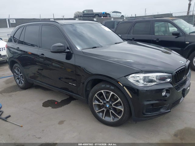 2018 5UXKR0C56JL074656 main image
