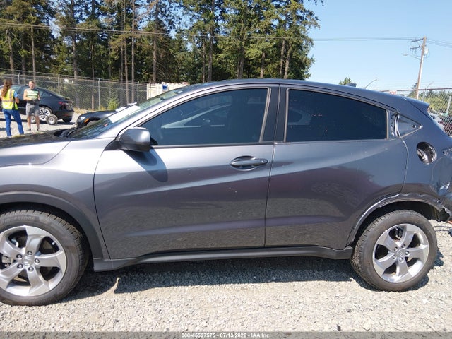3CZRU6H39NM711157 Honda Hr-v Awd Lx