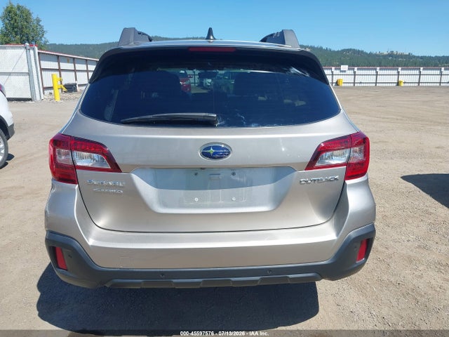Продаж на аукціоні авто 2018 Subaru Outback 2.5i Limited, vin: 4S4BSANC0J3378696, номер лоту: 45597576