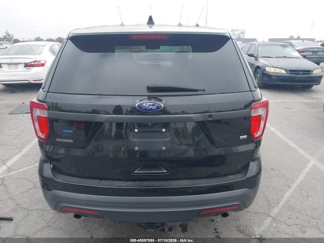 Ford Utility Police Interceptor 2016 1FM5K8AR0GGB36217 Image 17