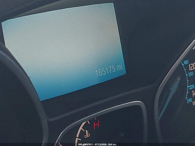 45597611 :رقم المزاد ، 1FMCU0J96EUB45215 vin ، 2014 Ford Escape Titanium مزاد بيع