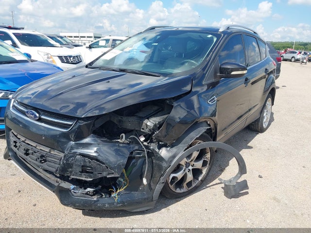45597611 :رقم المزاد ، 1FMCU0J96EUB45215 vin ، 2014 Ford Escape Titanium مزاد بيع
