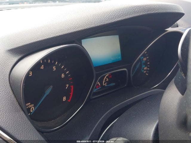 45597611 :رقم المزاد ، 1FMCU0J96EUB45215 vin ، 2014 Ford Escape Titanium مزاد بيع