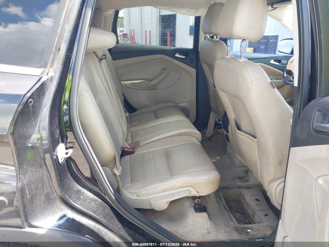 45597611 :رقم المزاد ، 1FMCU0J96EUB45215 vin ، 2014 Ford Escape Titanium مزاد بيع