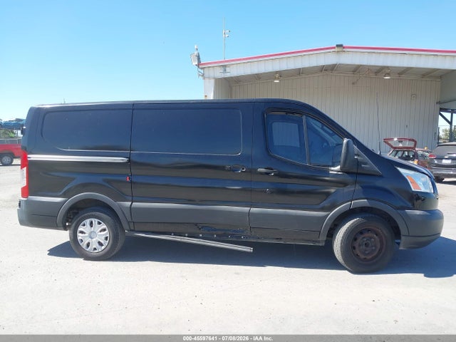 Ford Transit-150 2017 1FTYE1YM2HKA53252 Image 13