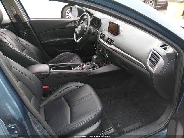 Mazda Mazda3 Touring 2017 JM1BN1V71H1118702 Image 5