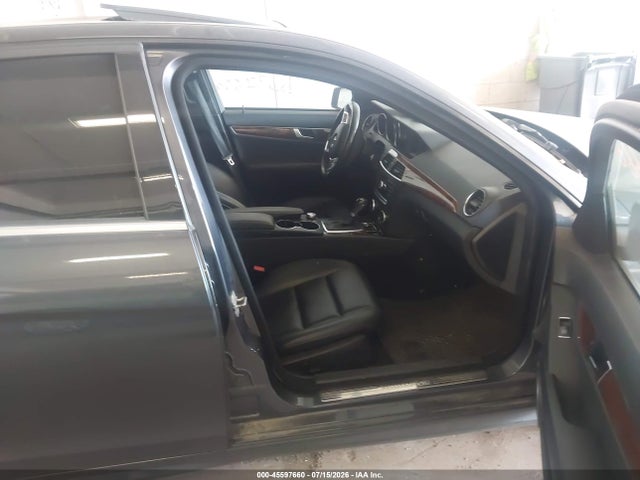 Aukcja sprzedaży 2013 Mercedes-benz C 300 Sport 4matic, vin: WDDGF8AB8DR245325, numer aukcji: 45597660