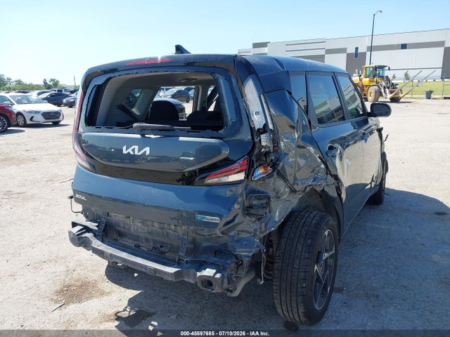 Продажа на аукционе авто 2024 Kia Soul Ex, vin: KNDJ33AU0R7920780, номер лота: 45597685