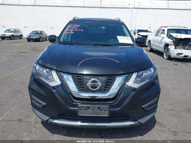KNMAT2MT9HP586776 Nissan ROGUE SV