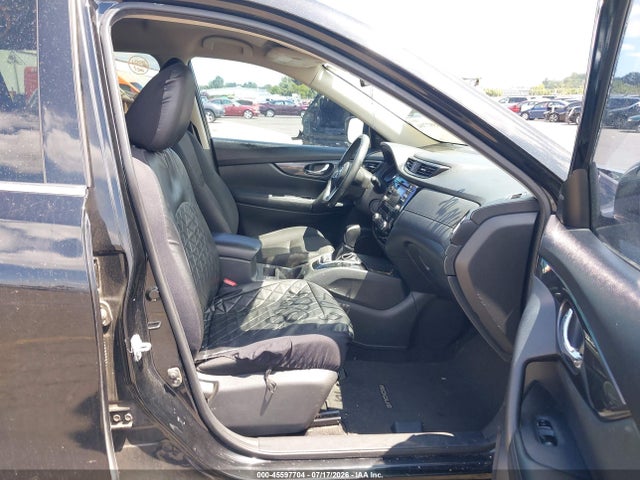 KNMAT2MT9HP586776 Nissan ROGUE SV