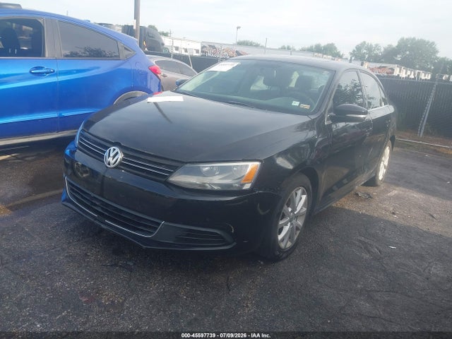 45597739 :رقم المزاد ، 3VWD07AJXEM385926 vin ، 2014 Volkswagen Jetta 1.8t Se مزاد بيع