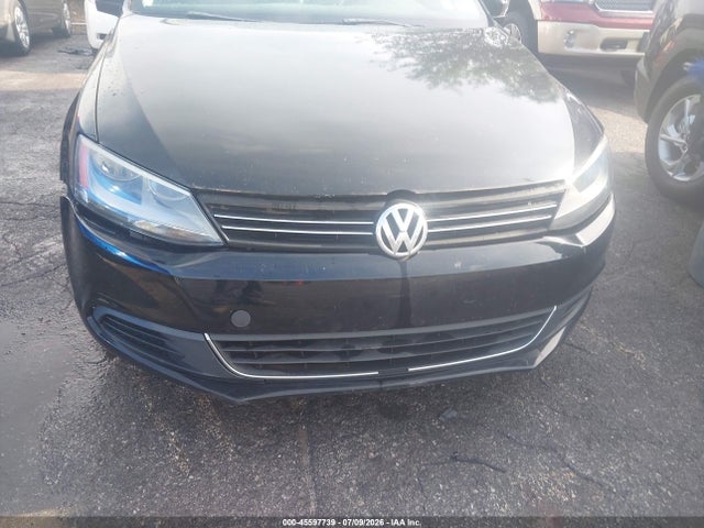 45597739 :رقم المزاد ، 3VWD07AJXEM385926 vin ، 2014 Volkswagen Jetta 1.8t Se مزاد بيع