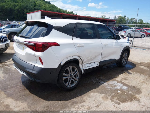 45597771 :رقم المزاد ، KNDEPCAA0N7284755 vin ، 2022 Kia Seltos Lx مزاد بيع