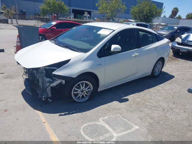 Toyota Prius Two 2017 JTDKBRFU8H3049880 Image 2