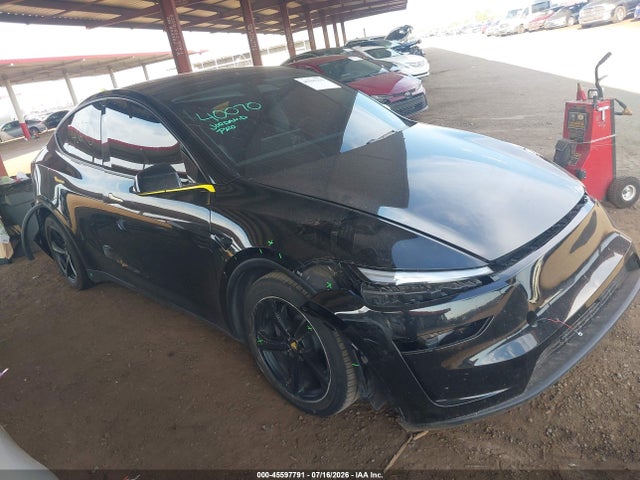 2026 Tesla Model Y Premium Rear-wheel Drive/rear-wheel Drive მანქანა იყიდება აუქციონზე, vin: 7SAYGDED4TA417709, აუქციონის ნომერი: 45597791