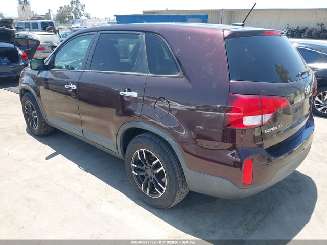KIA SORENTO LX 2014 5XYKT3A63EG537628 Image 3