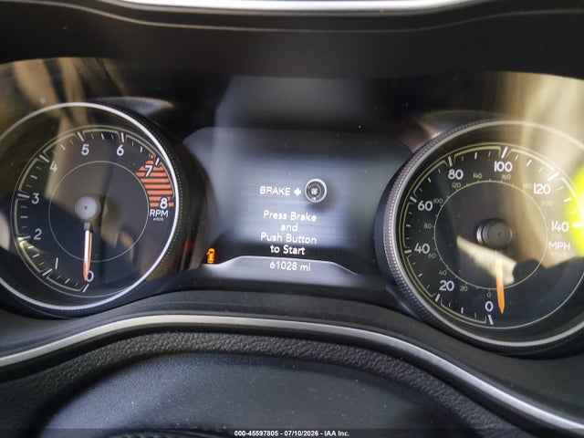 45597805 :رقم المزاد ، 1C4PJMMX5MD205970 vin ، 2021 Jeep Cherokee 80th Anniversary 4x4 مزاد بيع