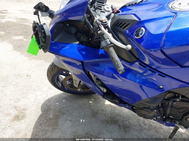 Yamaha YZFR1 2020 JYARN66YXLA000381 Image 15