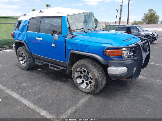 Auction sale of the 2007 Toyota Fj Cruiser, vin: JTEZU11FX70006057, lot number: 45597812
