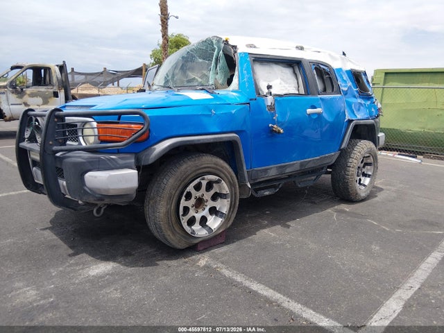 Продажа на аукционе авто 2007 Toyota Fj Cruiser, vin: JTEZU11FX70006057, номер лота: 45597812