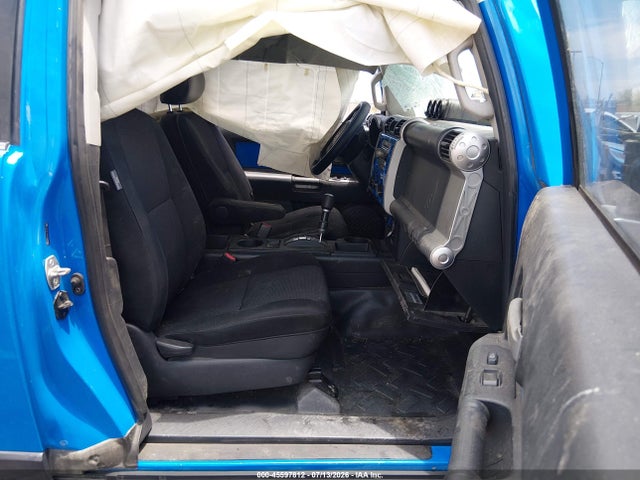 Продажа на аукционе авто 2007 Toyota Fj Cruiser, vin: JTEZU11FX70006057, номер лота: 45597812