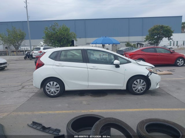 Honda FIT LX 2017 JHMGK5H54HS000359 Image 14