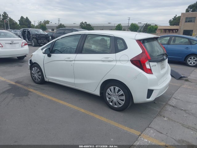 Honda FIT LX 2017 JHMGK5H54HS000359 Image 3