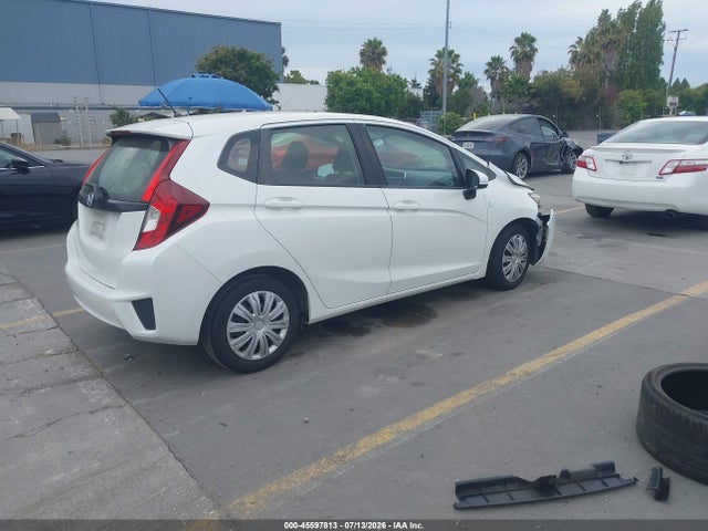 Honda FIT LX 2017 JHMGK5H54HS000359 Image 4