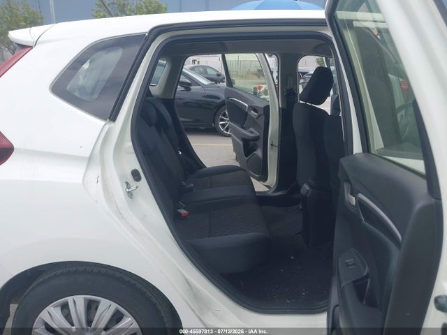 Honda FIT LX 2017 JHMGK5H54HS000359 Image 8