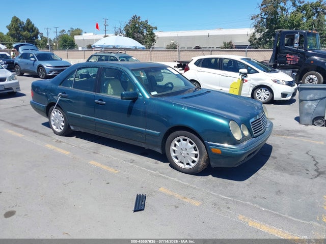 Продажа на аукционе авто 1996 Mercedes-benz E 300d, vin: WDBJF20FXTJ023429, номер лота: 45597835