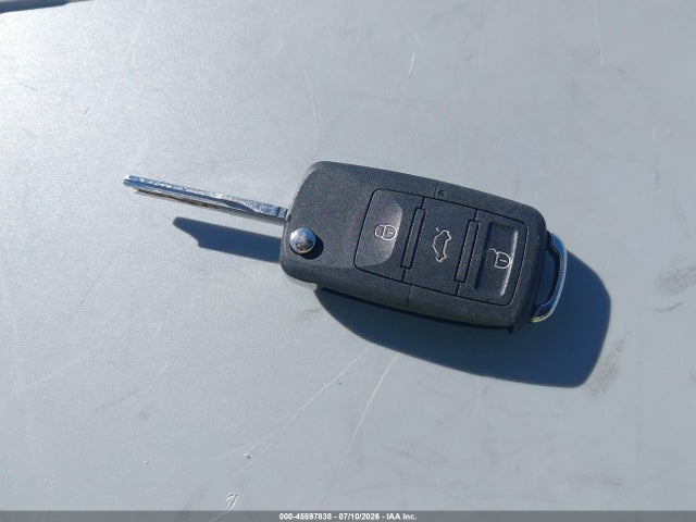 2013 Volkswagen Passat 2.0l Tdi Se მანქანა იყიდება აუქციონზე, vin: 1VWBN7A30DC001842, აუქციონის ნომერი: 45597838