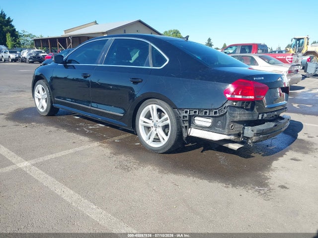 2013 Volkswagen Passat 2.0l Tdi Se მანქანა იყიდება აუქციონზე, vin: 1VWBN7A30DC001842, აუქციონის ნომერი: 45597838
