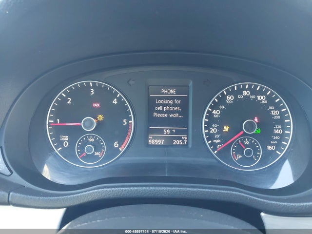 2013 Volkswagen Passat 2.0l Tdi Se მანქანა იყიდება აუქციონზე, vin: 1VWBN7A30DC001842, აუქციონის ნომერი: 45597838