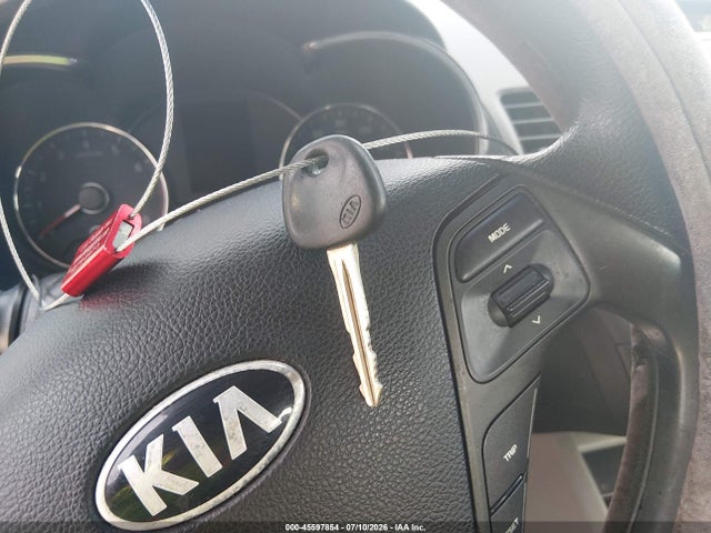 KIA FORTE LX 2014 KNAFK4A60E5175869 Image 11