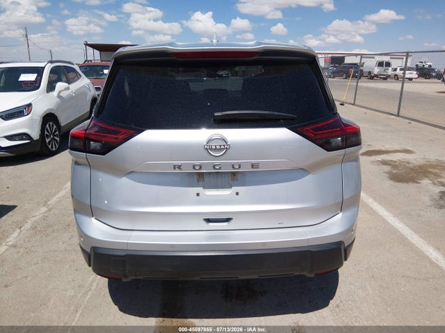 5N1BT3BAXSC809879 Nissan Rogue Sv Fwd
