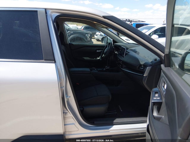 5N1BT3BAXSC809879 Nissan Rogue Sv Fwd