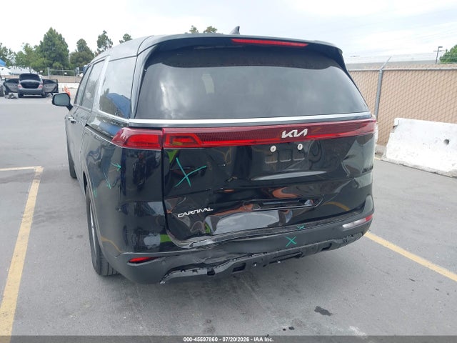 KNDNB4H3XP6207394 KIA Carnival Mpv Lx Seat Package