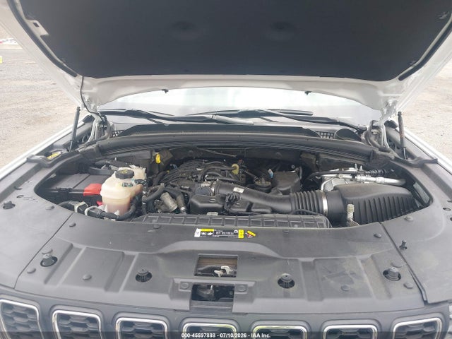 Продажа на аукционе авто 2023 Jeep Grand Cherokee Laredo 4x4, vin: 1C4RJHAG8PC528800, номер лота: 45597888