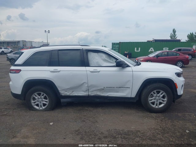 Продажа на аукционе авто 2023 Jeep Grand Cherokee Laredo 4x4, vin: 1C4RJHAG8PC528800, номер лота: 45597888