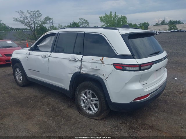 Продажа на аукционе авто 2023 Jeep Grand Cherokee Laredo 4x4, vin: 1C4RJHAG8PC528800, номер лота: 45597888